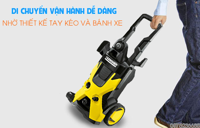 Karcher K5 EU di chuyển dễ dàng bằng tay kéo và bánh xe